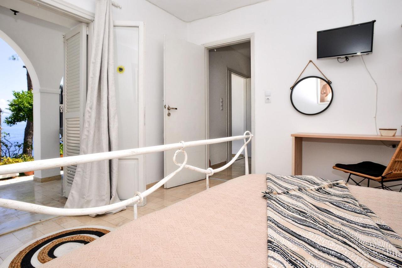 Paxosblue Suites & Villas Gáiosz Kültér fotó