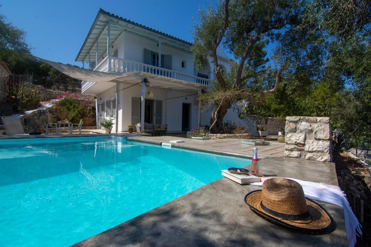 Paxosblue Suites & Villas Gáiosz Kültér fotó
