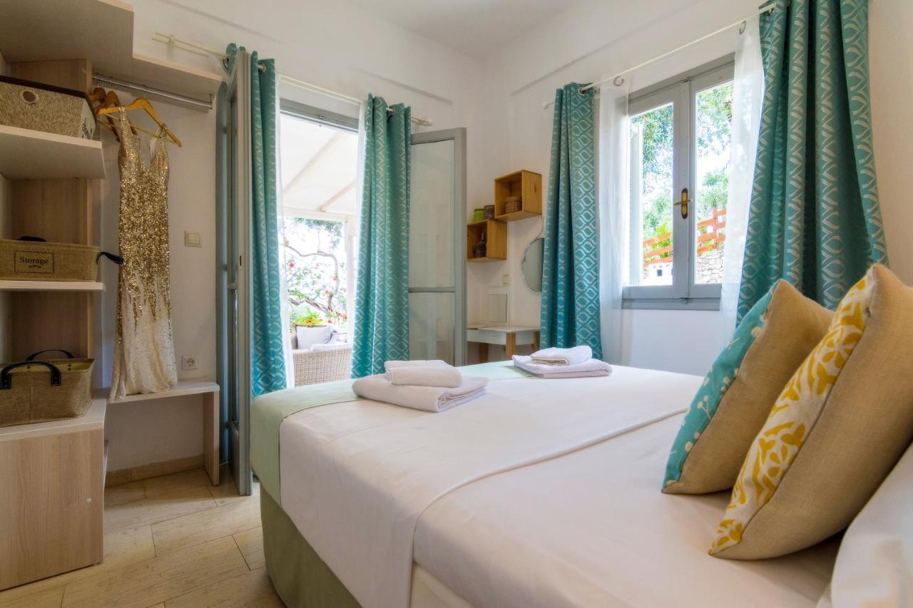 Paxosblue Suites & Villas Gáiosz Kültér fotó
